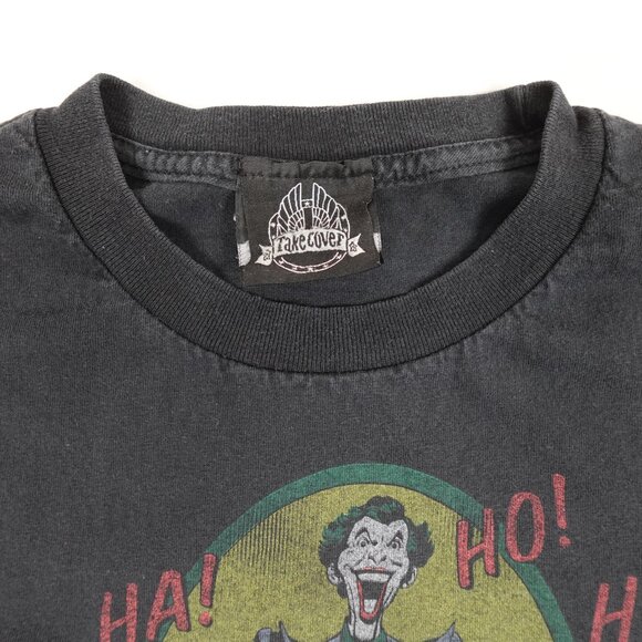 Vintage The Joker Batman Shirt Men's Medium Take Cover Tee Y2K - Picture 2 of 7